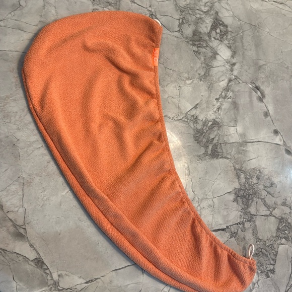 AQUIS Hair wrap drying tool - ultra absorbent! - Picture 1 of 4